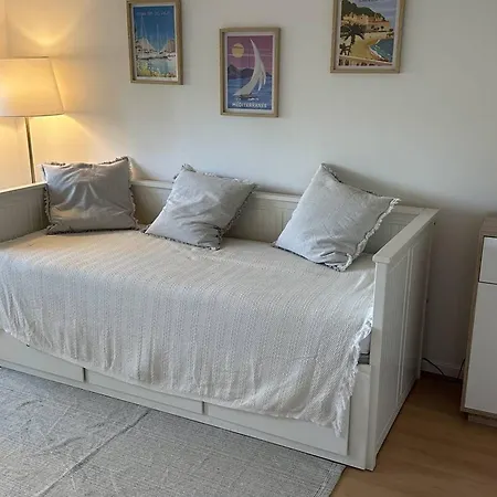 Cagnes-sur-mer: Spacieux 3 Pièces Avec Piscine, Clim&terrasses - Fr-1-252a-128 *